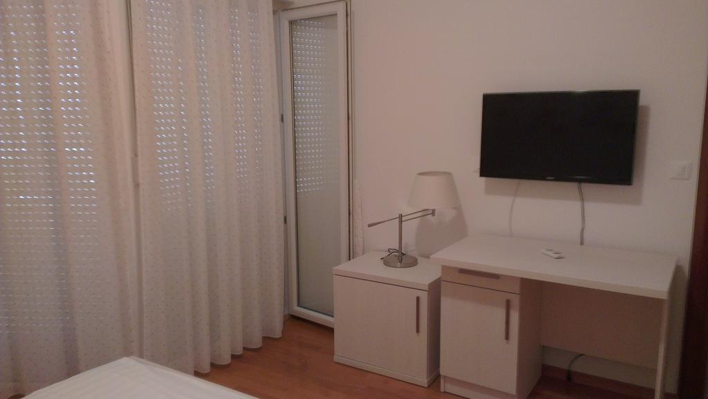 Lägenhet Adela Apartments - Beach Znjan Split Split