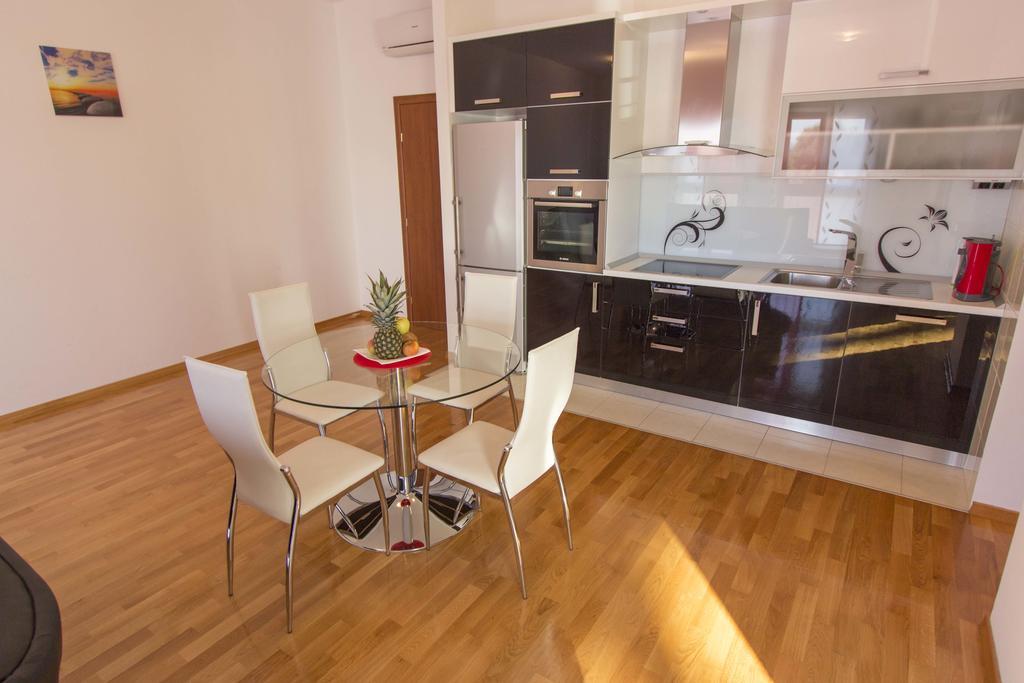 Apartmán Adela - Znjan *