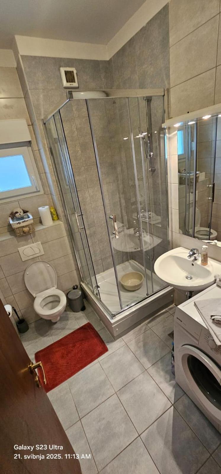 Adela Apartments - Beach Znjan Split * Split