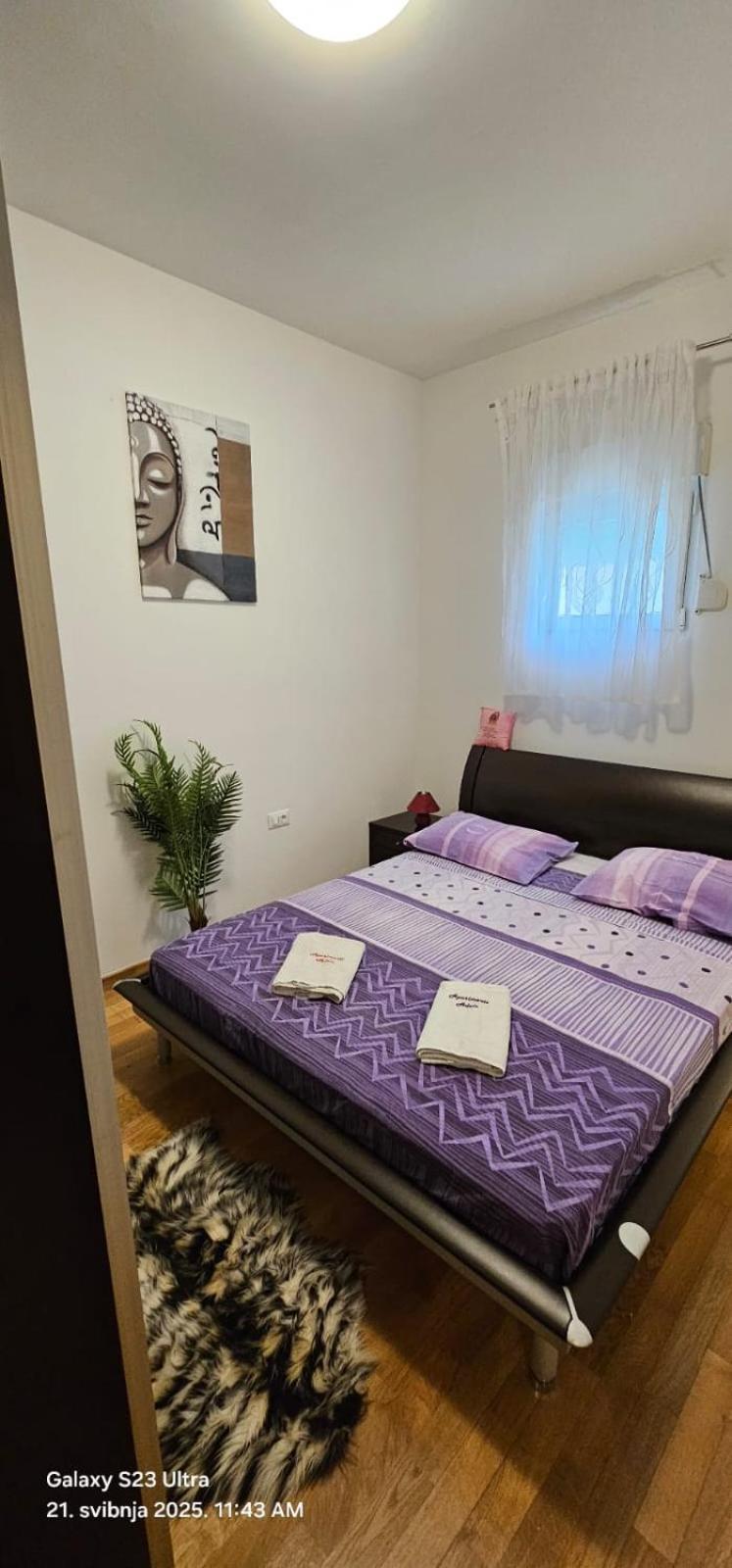 Adela - Znjan Apartmán *
